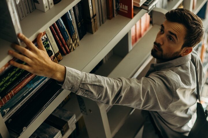 Bien référencer ses sources dans un texte savant
